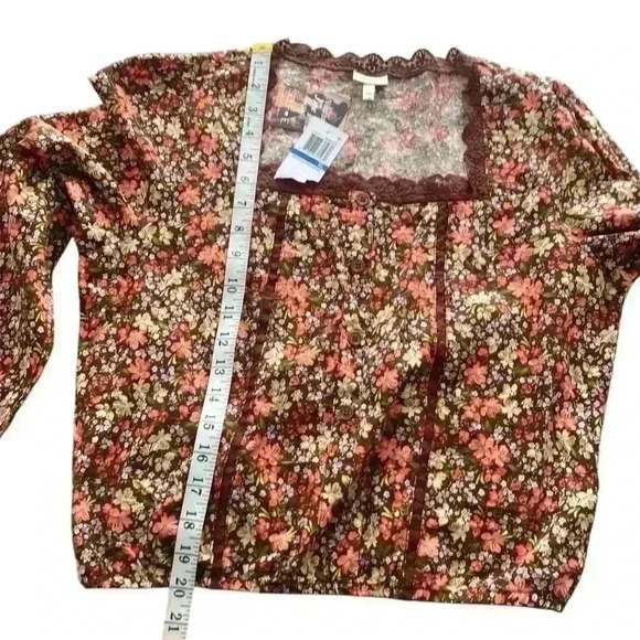 New with Tags Self ❤️E‎ Junior Lace-Trimmed Square-Neck Crop Top - Picture 5 of 11